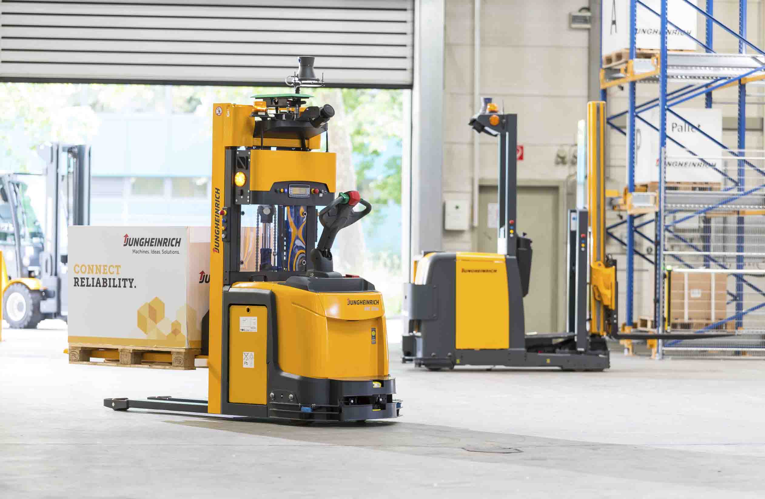 Automated Guided Vehicles Material Handling Solutions Span